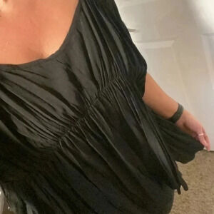 Blue tassel gathered top